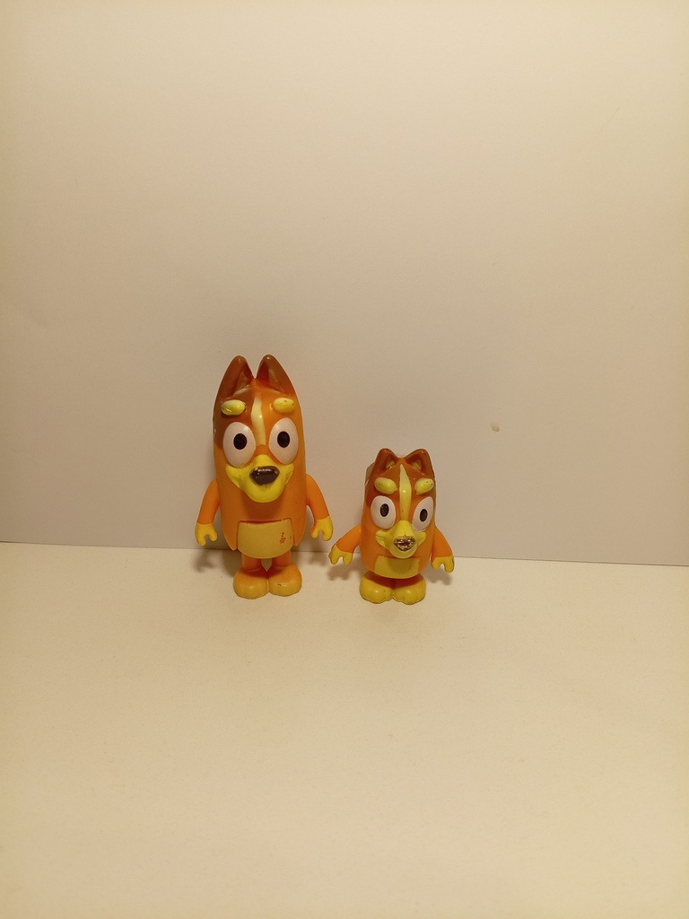 FIGURA DE GDE Y BIMGO PEQ