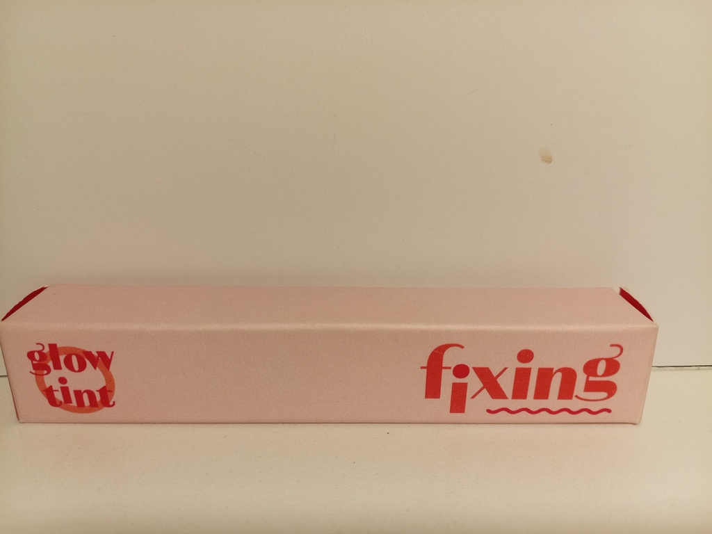 LIP TINTA BRILLANTE TONO 04 CHILLING RED