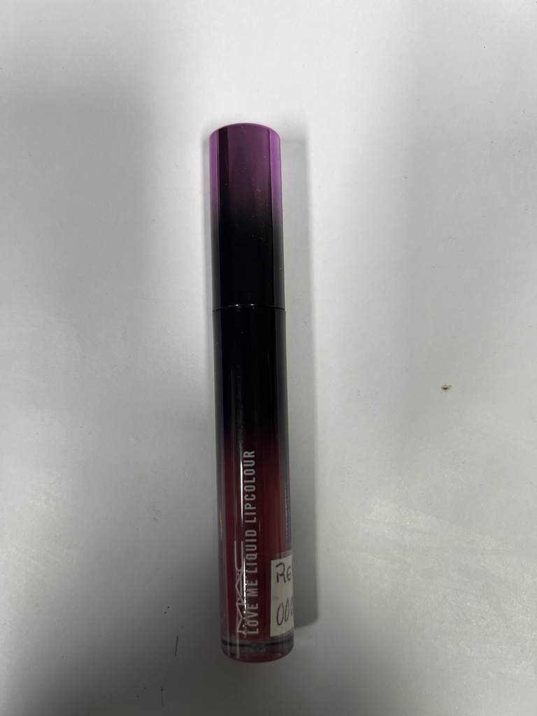  MAC LOVE ME LIP COLOUR