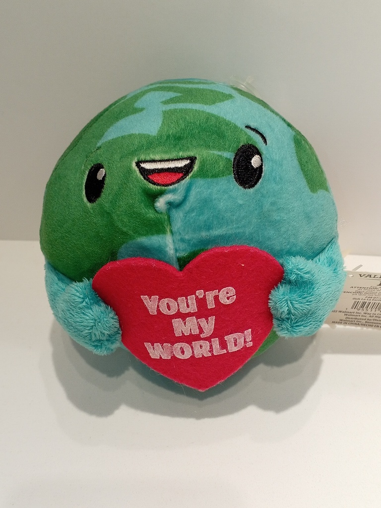 PELUCHE REDONDE DE MUNDO