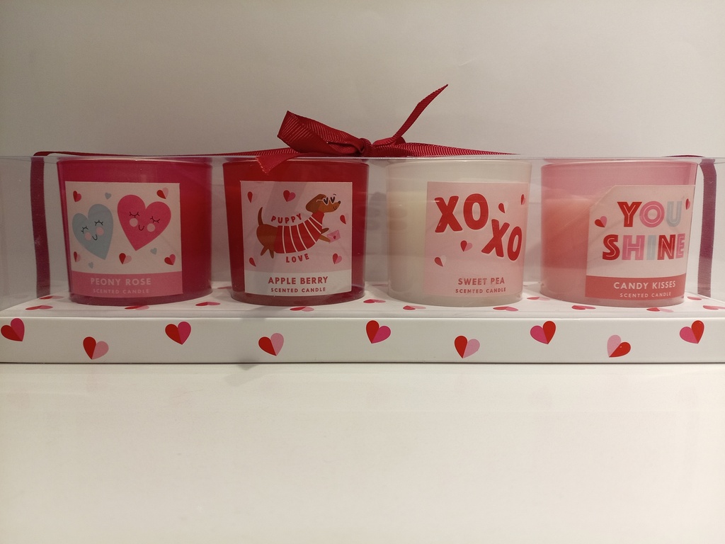 CAJA SET DE 4 VELAS CINTA ROJA