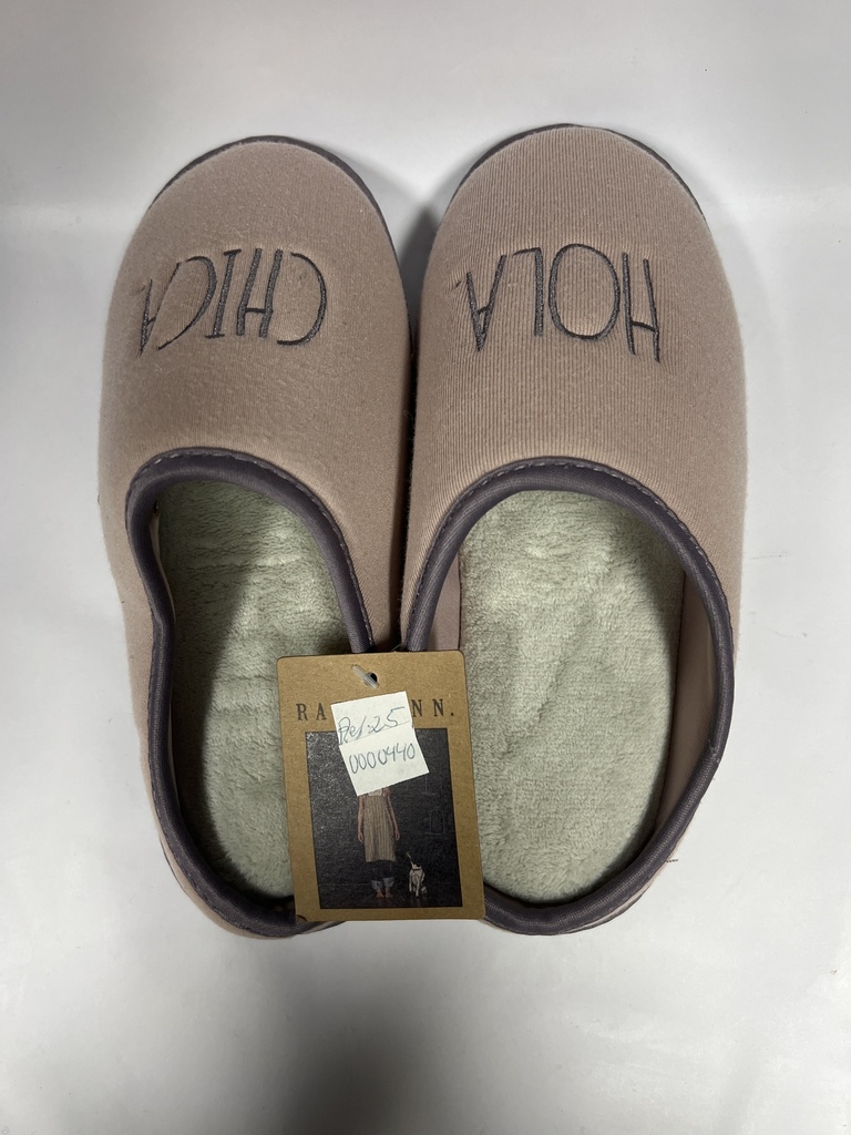 PANTUFLAS HOLA CHICA