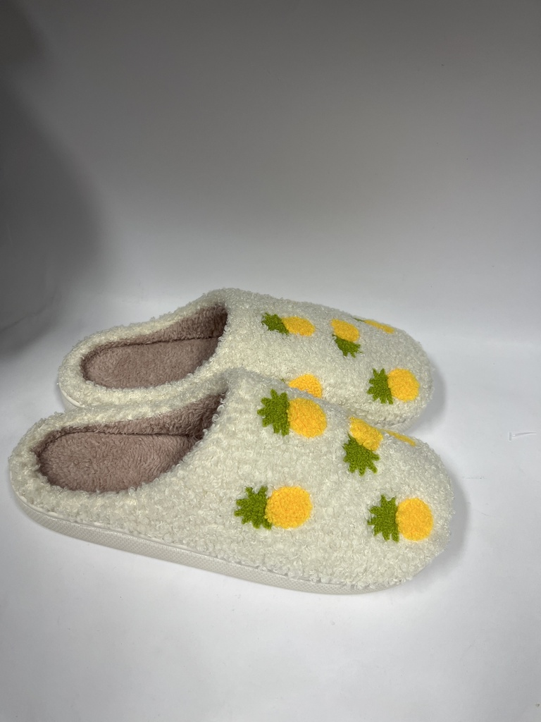 PANTUFLAS MOTIVO PIÑAS