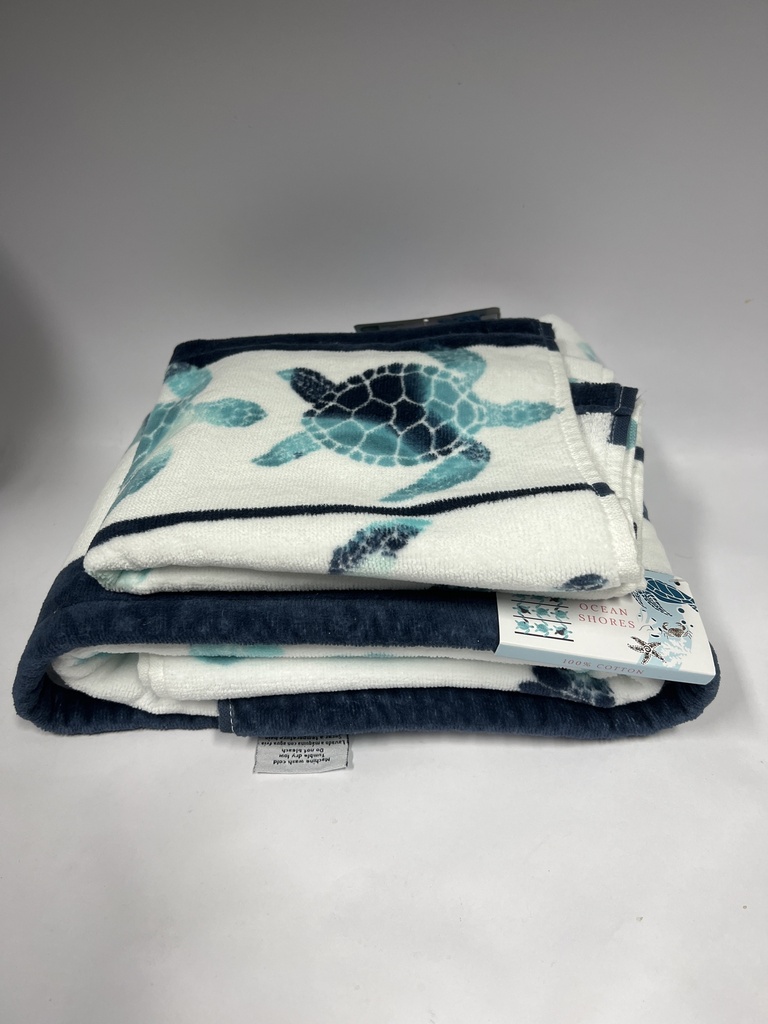 SET DE 2 TOALLAS OCEAN SHORES MOTIVO TORTUGAS FONDO BLANCO