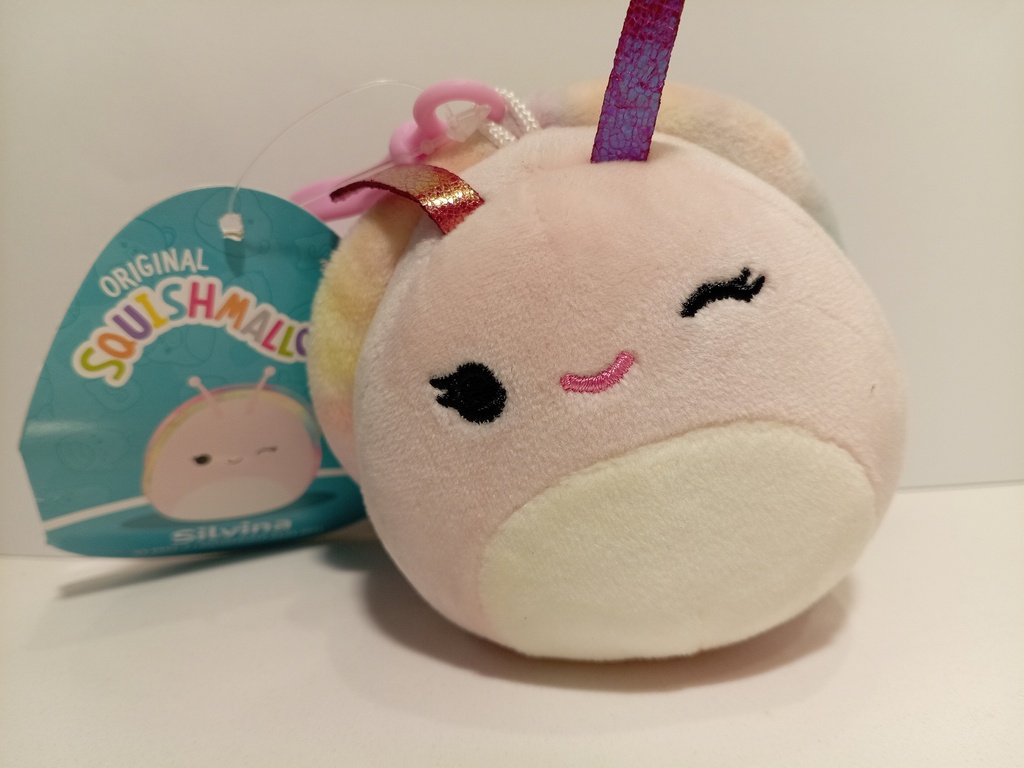 SQUISHMALLOWS SILVINA MINI  