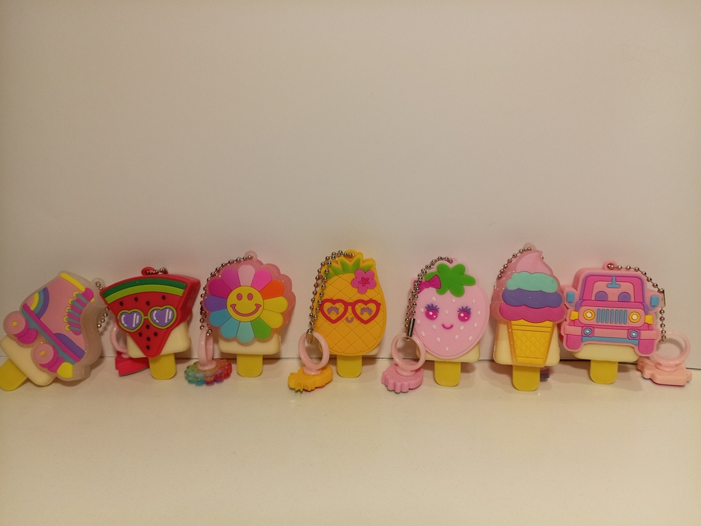 MINI BALSAMOS LABIALES TIPO LLAVERO VARIADOS