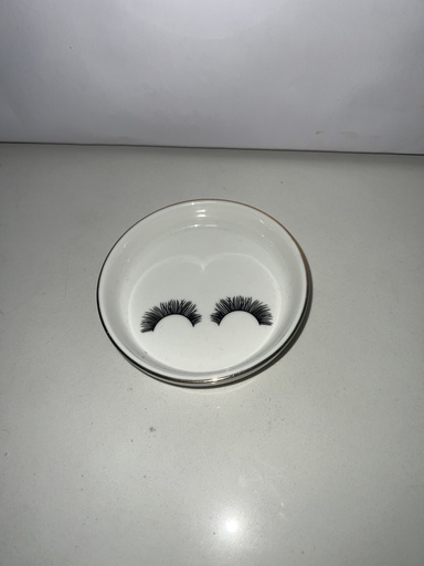 PLATO JOYERO IMAGEN DE PESTAÑAS PEQ