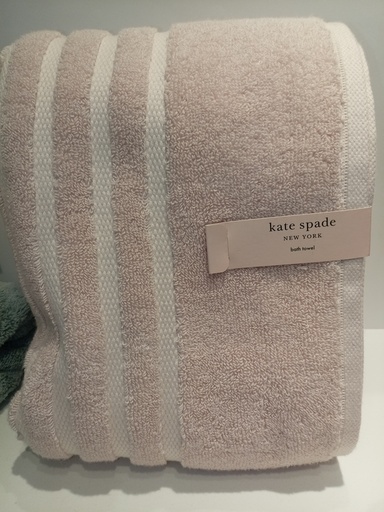 TOALLA DE BAÑO ROSADA KATE SPADE