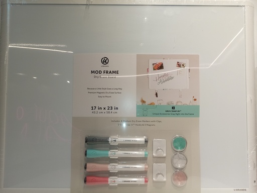 PIZARRA ACRILICA CON MARCADOR, IMANES Y GANCHOS 43.20X58.40