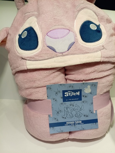 COBIJA ANGELA CON CAPUCHA