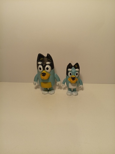 FIGURA DE BLUEY GDE Y PEQ
